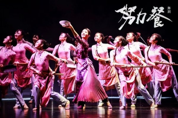 国尚策略 戏剧人潘乃奇：以角色诠释“封格女性”，让女性力量在舞台绽放｜2025封格女性